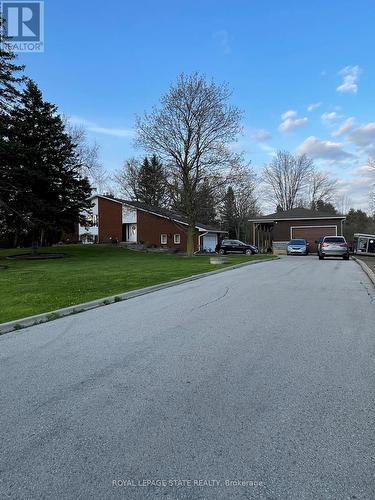 1311 Fiddlers Green Road, Hamilton, ON - Outdoor