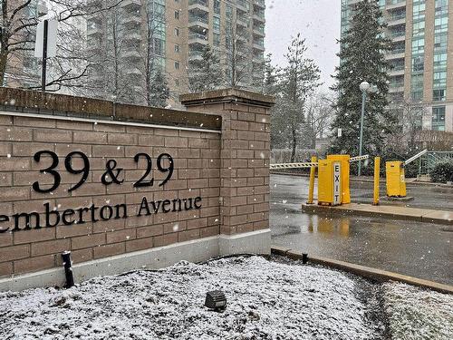 406-39 Pemberton Ave, Toronto, ON - Outdoor