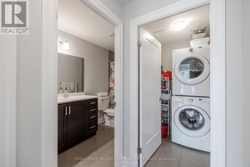 906 - 505 Talbot Street, London, ON - Indoor Photo Showing Laundry Room