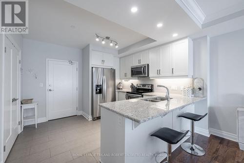 906 - 505 Talbot Street, London, ON - Indoor Photo Showing Kitchen With Double Sink With Upgraded Kitchen