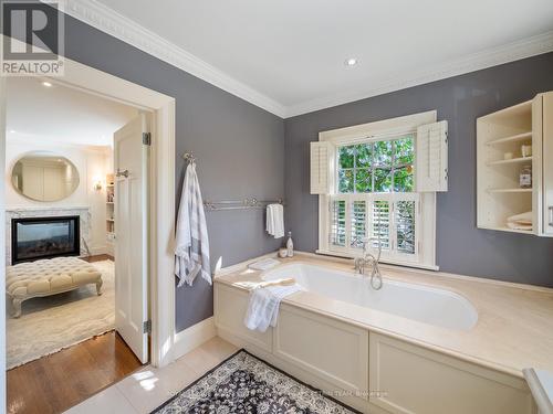 233 Rosedale Heights Drive, Toronto, ON - Indoor Photo Showing Bathroom