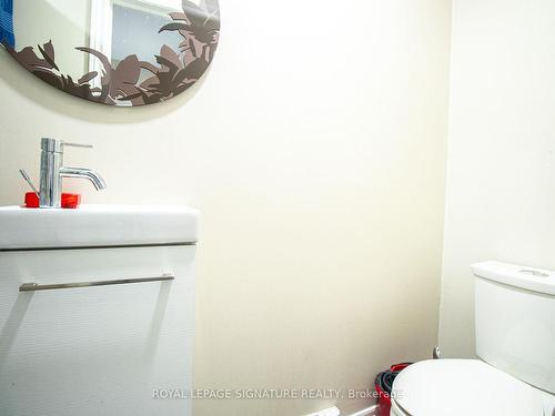 6 Sebastian Cabot Way, Toronto, ON - Indoor Photo Showing Bathroom