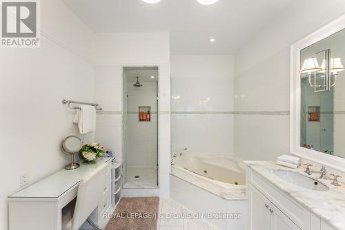 52 Strathgowan Avenue, Toronto, ON - Indoor Photo Showing Bathroom