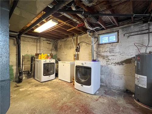 216 Argyll Street, Douglas, MB - Indoor Photo Showing Laundry Room