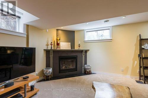 291 Raglan Street, Brighton, ON - Indoor Photo Showing Living Room With Fireplace