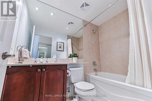 605 - 628 Fleet Street, Toronto, ON - Indoor Photo Showing Bathroom