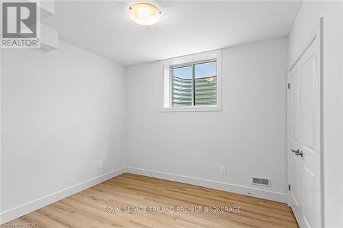 1323 Bush Hill, London, ON - Indoor Photo Showing Other Room