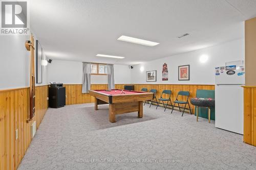 425 Wellington Street E, Wellington North, ON - Indoor Photo Showing Other Room