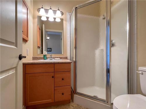 2 Augusta Crescent, Brandon, MB - Indoor Photo Showing Bathroom