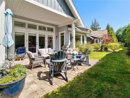 28-5251 Island Hwy West, Qualicum Beach, BC - Outdoor With Deck Patio Veranda