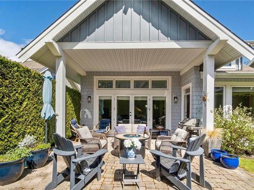 28-5251 Island Hwy West, Qualicum Beach, BC - Outdoor With Deck Patio Veranda