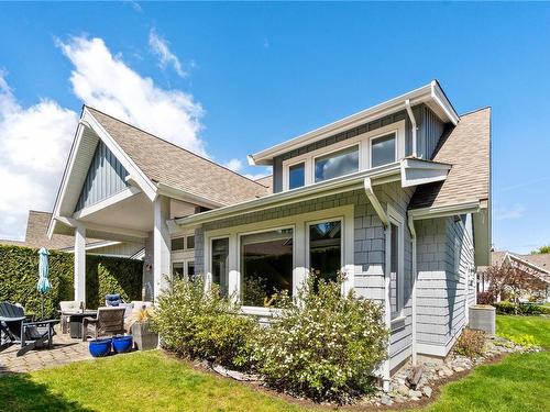 28-5251 Island Hwy West, Qualicum Beach, BC - Outdoor