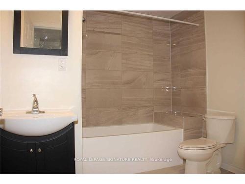 L4-496 Horner Ave, Toronto, ON - Indoor Photo Showing Bathroom