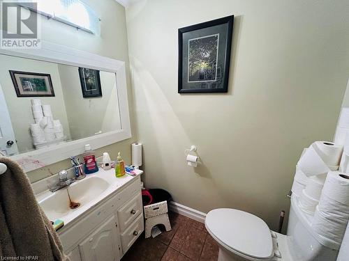40322 Stone School Road, Morris-Turnberry (Munic), ON - Indoor Photo Showing Bathroom