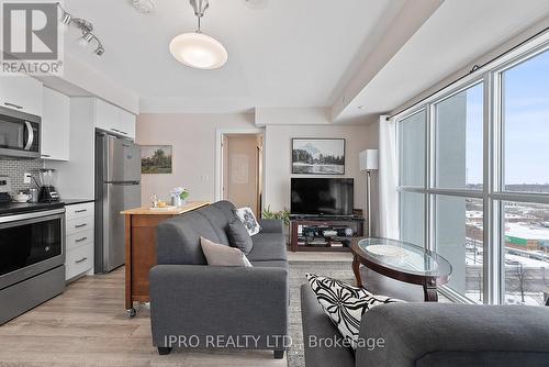 1609 - 2150 Lawrence Avenue E, Toronto, ON - Indoor Photo Showing Other Room