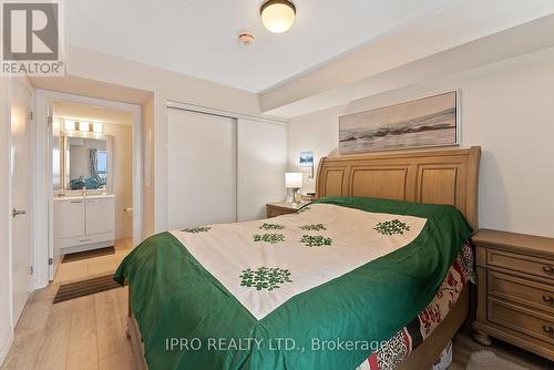 1609 - 2150 Lawrence Avenue E, Toronto, ON - Indoor Photo Showing Bedroom