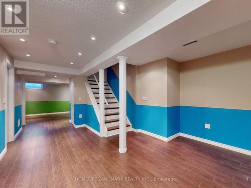6 Saxony Drive, Markham, ON - Indoor Photo Showing Other Room
