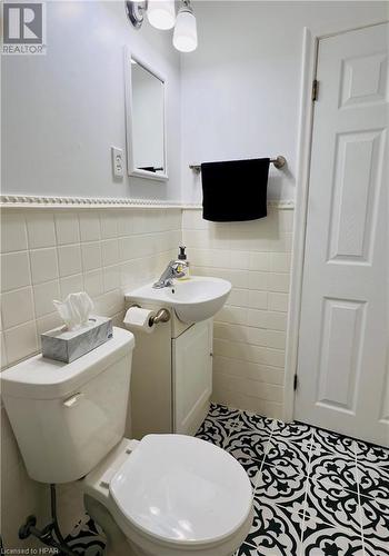 Unit 4 Bathroom - 36 Alfred Street W, Wingham, ON - Indoor Photo Showing Bathroom