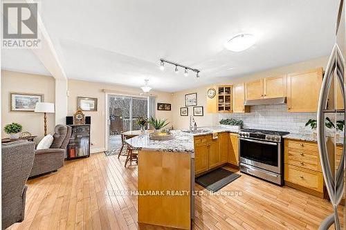 42 Winnifred Avenue, Parry Sound, ON - Indoor Photo Showing Kitchen