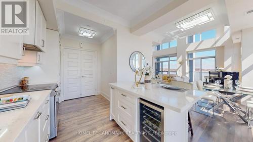 706 - 8763 Bayview Avenue E, Richmond Hill, ON - Indoor Photo Showing Kitchen