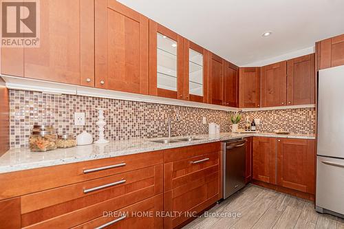 35 - 2155 South Millway, Mississauga, ON - Indoor Photo Showing Kitchen With Double Sink
