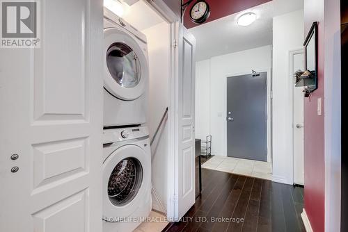 502 - 223 Webb Drive, Mississauga, ON - Indoor Photo Showing Laundry Room