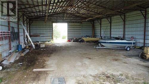 3743 Spring Creek Road, Lincoln, ON -  Photo Showing Garage