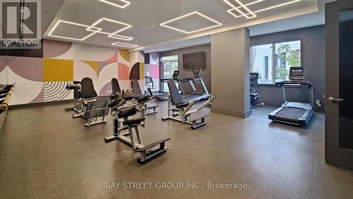 1609 - 75 Canterbury Place, Toronto, ON - Indoor Photo Showing Gym Room
