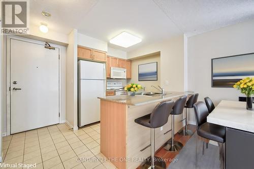 215 - 5940 Yonge Street, Toronto, ON - Indoor Photo Showing Kitchen With Double Sink