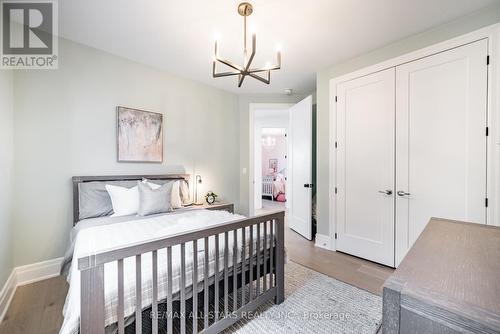 10 Carlinds Crescent, Whitchurch-Stouffville, ON - Indoor Photo Showing Bedroom