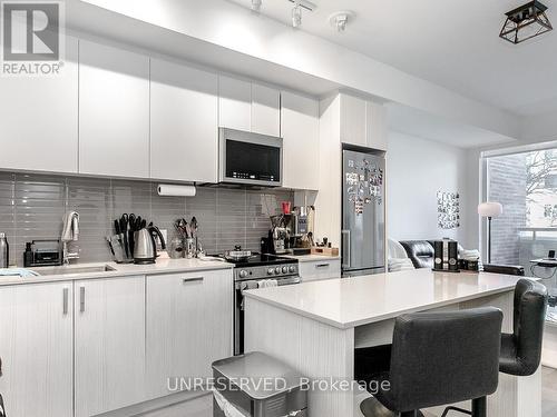 214 - 1787 St Clair Avenue W, Toronto, ON - Indoor Photo Showing Kitchen With Upgraded Kitchen
