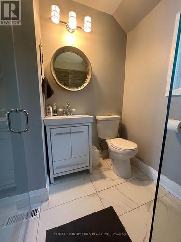 84 Antiquary Road, Kawartha Lakes, ON - Indoor Photo Showing Bathroom