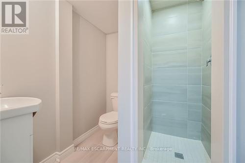 210 Queen Street S, Norfolk, ON - Indoor Photo Showing Bathroom