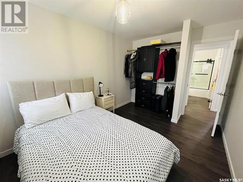336 Matador Drive, Swift Current, SK - Indoor Photo Showing Bedroom