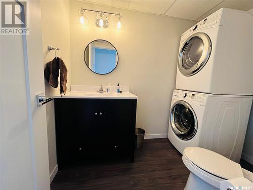 336 Matador Drive, Swift Current, SK - Indoor Photo Showing Laundry Room