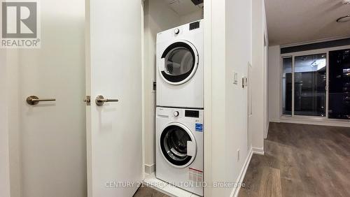 903 - 32 Forest Manor Road, Toronto, ON - Indoor Photo Showing Laundry Room