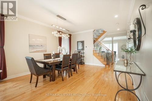 79 Byers Pond Way, Whitchurch-Stouffville, ON - Indoor Photo Showing Dining Room