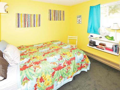 418 Coney Island, Kenora, ON - Indoor Photo Showing Bedroom