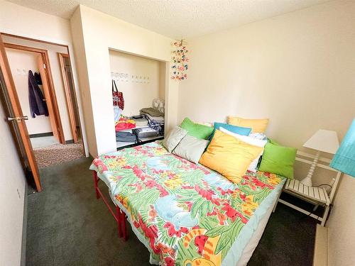 418 Coney Island, Kenora, ON - Indoor Photo Showing Bedroom