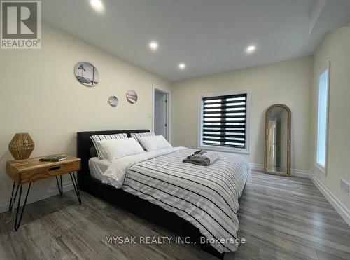 2 - 293 Blucher Boulevard, Kitchener, ON - Indoor Photo Showing Bedroom
