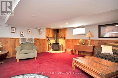 145 Price Street, London, ON - Indoor Photo Showing Living Room With Fireplace