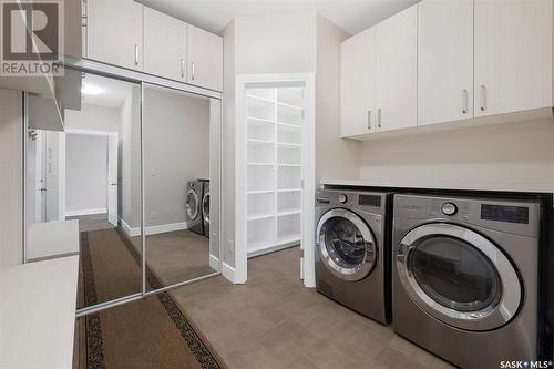 351 Arscott Crescent, Saskatoon, SK - Indoor Photo Showing Laundry Room