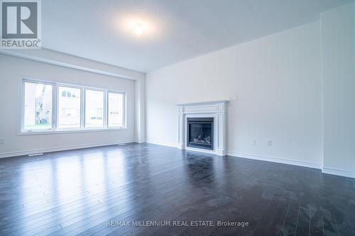 1640 Corsal Court, Innisfil, ON - Indoor Photo Showing Living Room With Fireplace