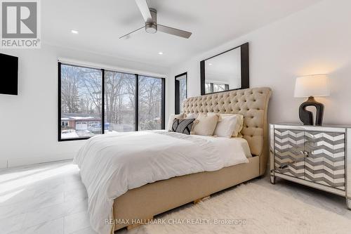 20 Castle Drive, Barrie, ON - Indoor Photo Showing Bedroom