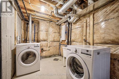 7 Genoa Drive, Hamilton, ON - Indoor Photo Showing Laundry Room
