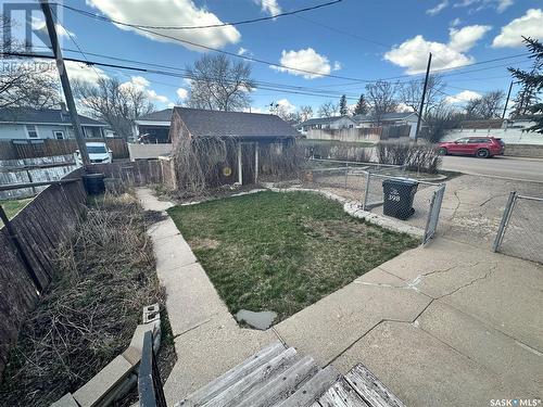 398 7Th Avenue Nw, Swift Current, SK - Outdoor