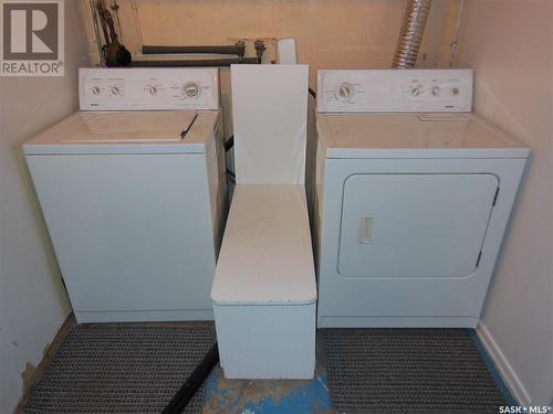 505 2Nd Avenue E, Lampman, SK - Indoor Photo Showing Laundry Room