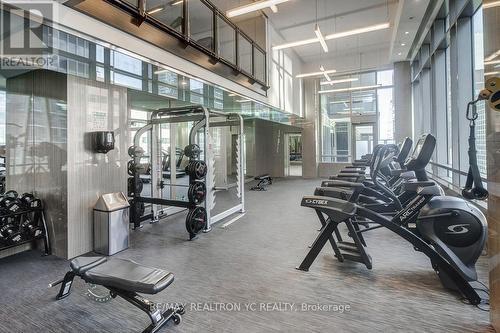 1407 - 89 Dunfield Avenue, Toronto, ON - Indoor Photo Showing Gym Room