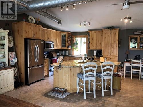 6853 Squilax - Anglemont Road Lot# 1, Magna Bay, BC - Indoor Photo Showing Kitchen