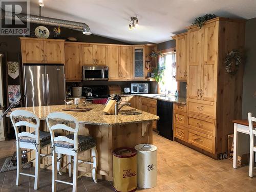 6853 Squilax - Anglemont Road Lot# 1, Magna Bay, BC - Indoor Photo Showing Kitchen